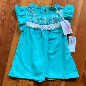 3T Tunic NWT
